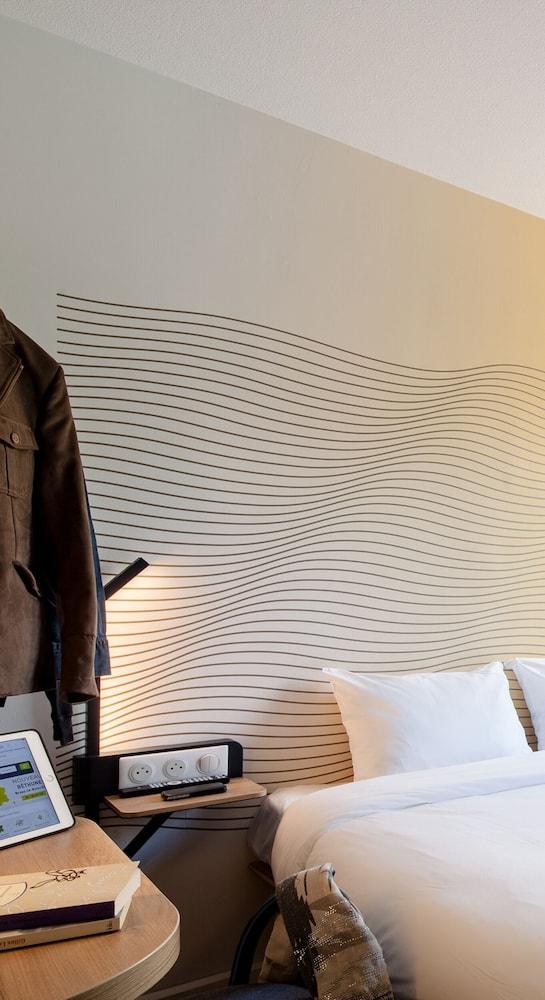 B&B Hotel Cergy Saint Christophe Luaran gambar