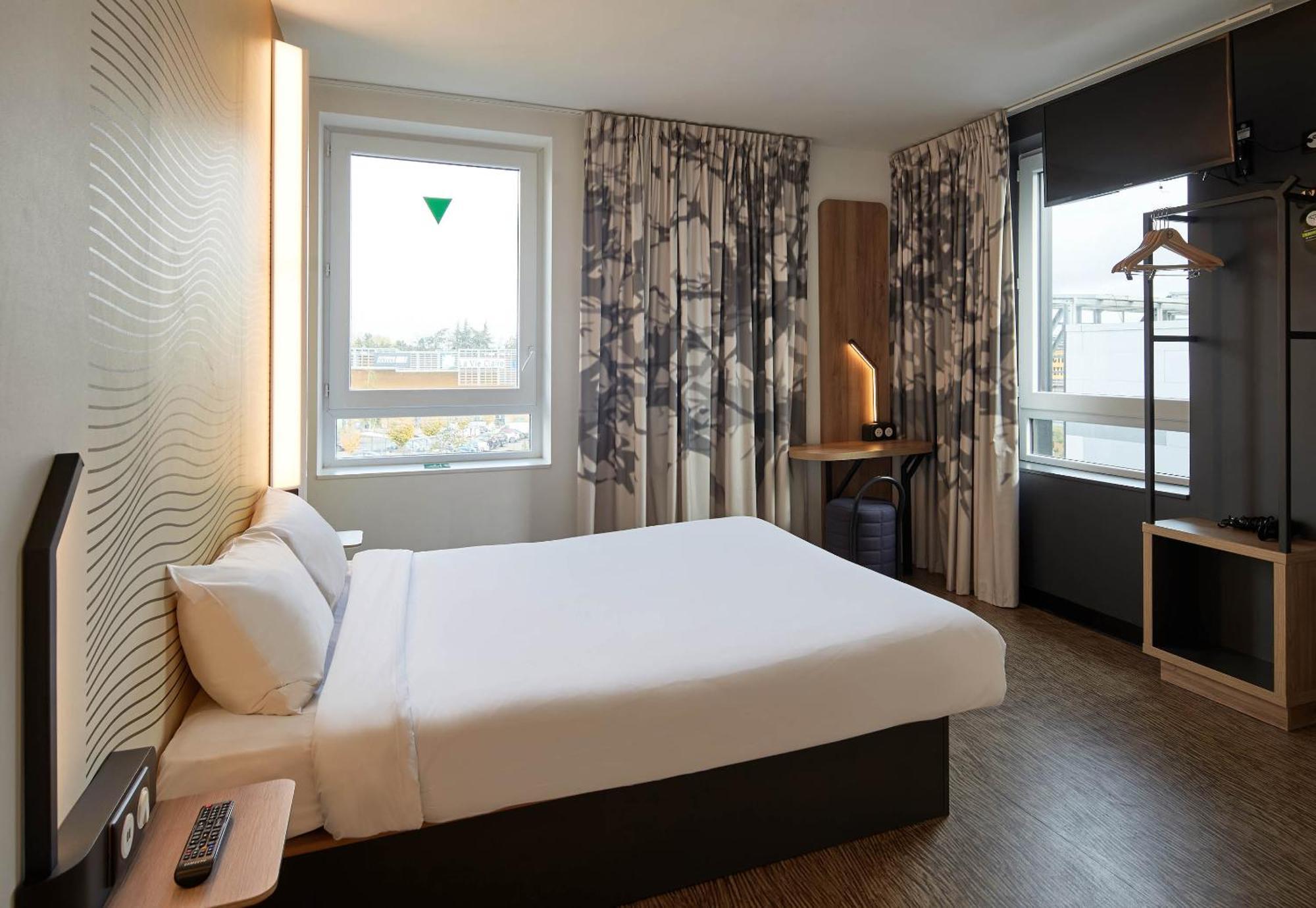 B&B Hotel Cergy Saint Christophe Luaran gambar