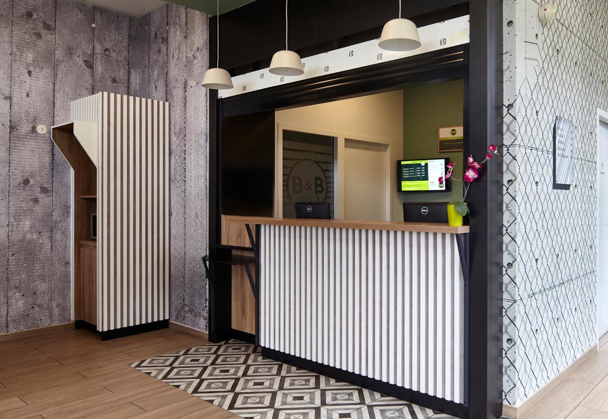 B&B Hotel Cergy Saint Christophe Luaran gambar