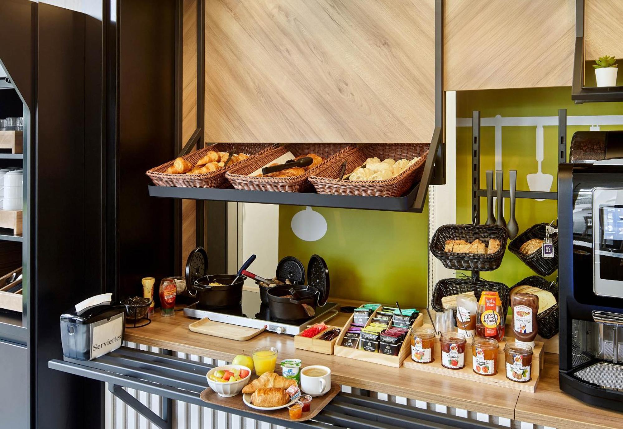 B&B Hotel Cergy Saint Christophe Luaran gambar